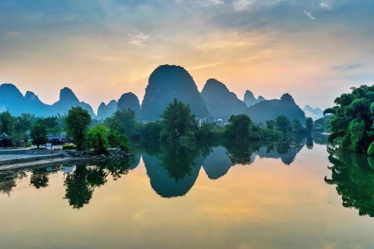 智能系统智慧工厂智慧城市
